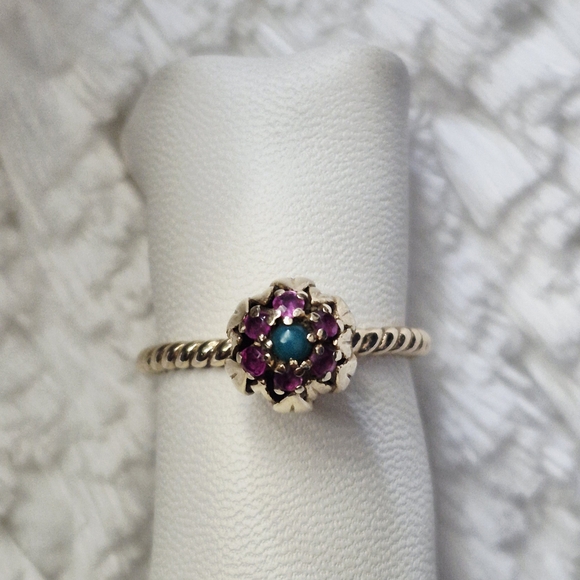 Unsigned Jewelry - Vintage 14k Yellow Gold Turquoise Ruby Flower Ring